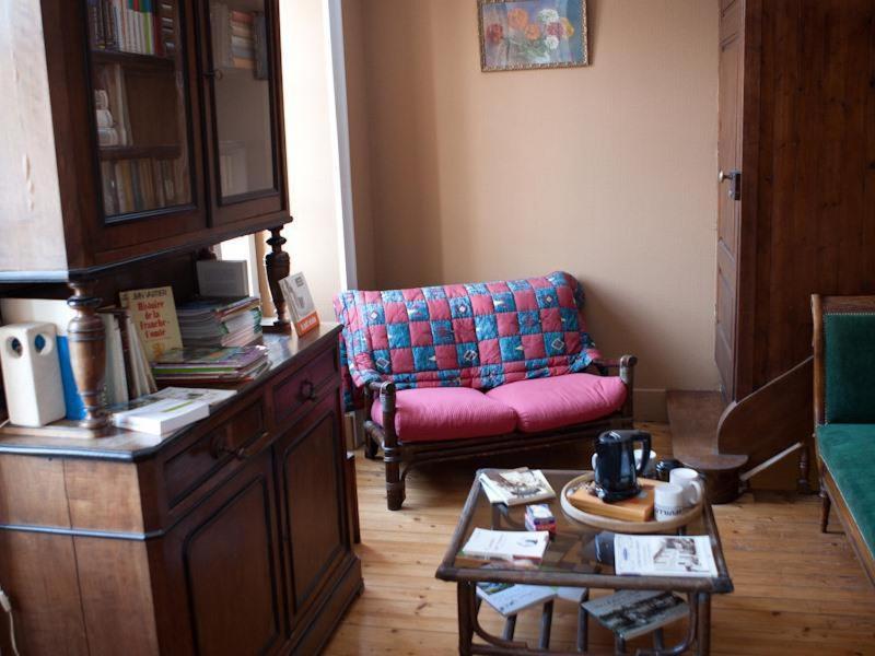 Le Relais Du Passe-Heures Cenans Buitenkant foto